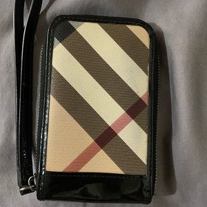 Burberry Wallet 100% Authentic